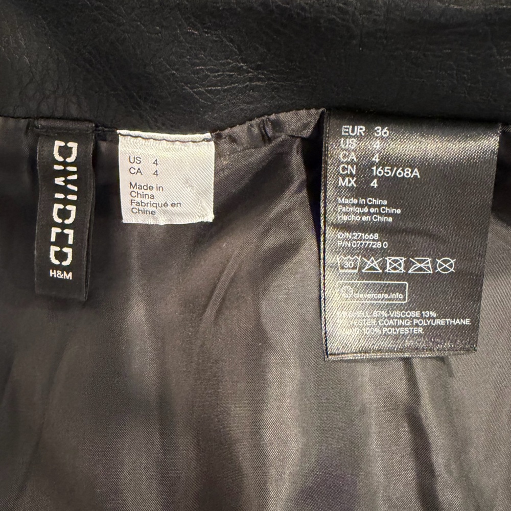 H&M Faux Leather Skirt With Silver Zipper - Picture 6 of 7